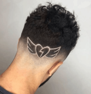 Coração no cabelo masculino Coração no cabelo masculino