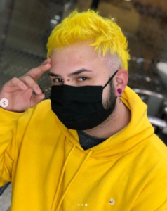 Cabelo Amarelo Masculino