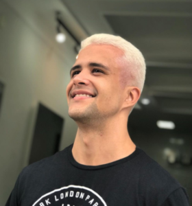 Cabelo Colorido Platinado