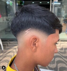 Corte do jaca masculino Corte do jaca masculino