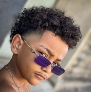 Corte do jaca curly top Corte do jaca curly top