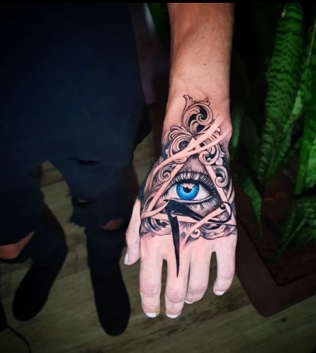 Macho Moda - Blog de Moda Masculina: TATUAGEM NA MÃO MASCULINA: 35 Ideias  de Tattoos na Mão pra inspirar!