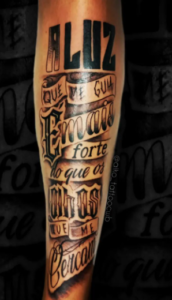 Frases para tatuagem masculina